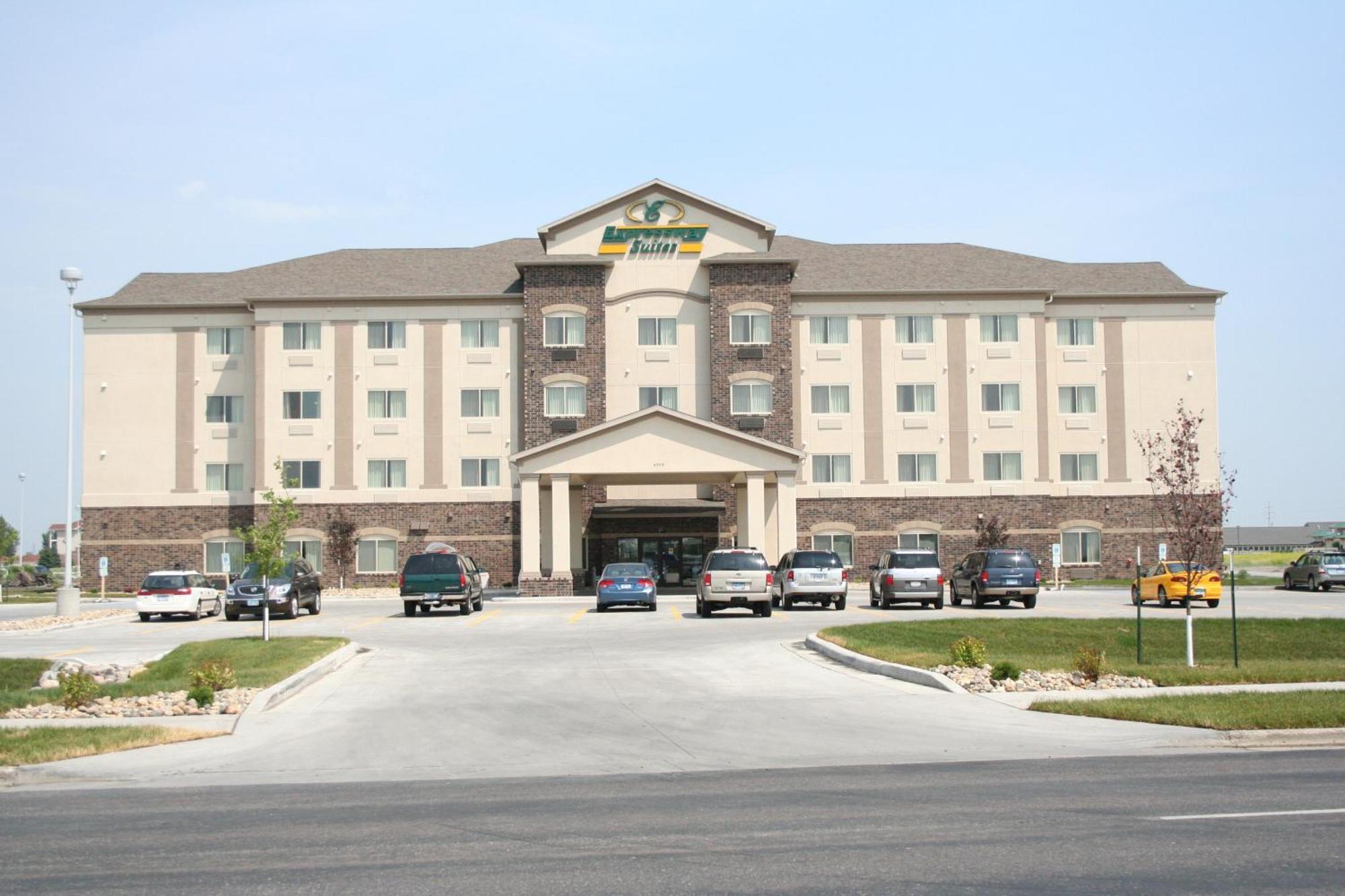 Expressway Suites ファーゴ エクステリア 写真